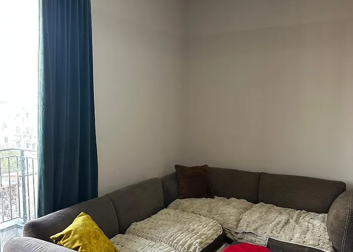 Urban Mountain View Апартаменты